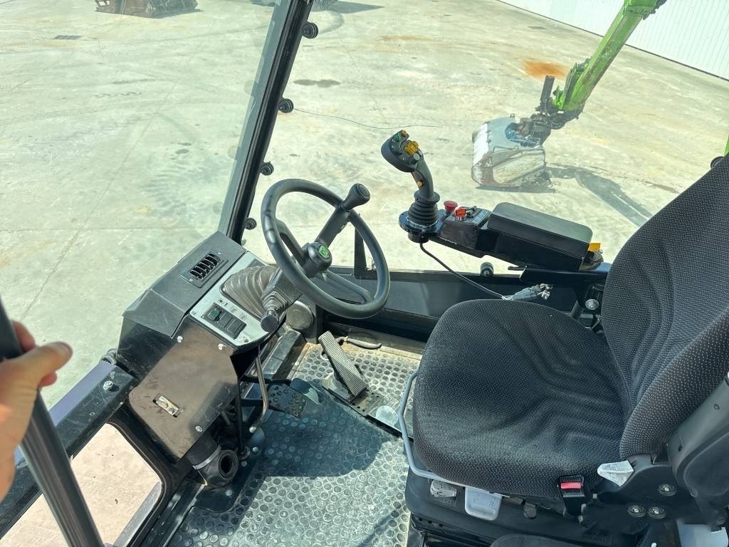 Merlo MM 150 VR - Δασικός ελκυστήρας: φωτογραφία 5 Merlo MM 150 VR - Δασικός ελκυστήρας: φωτογραφία 5