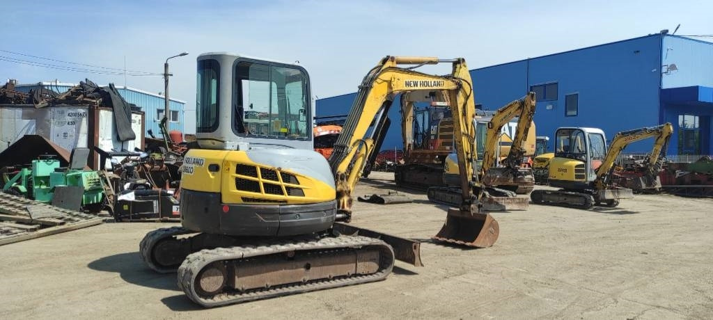 New Holland E 50.2 C - Μίνι εκσκαφέας: φωτογραφία 2 New Holland E 50.2 C - Μίνι εκσκαφέας: φωτογραφία 2