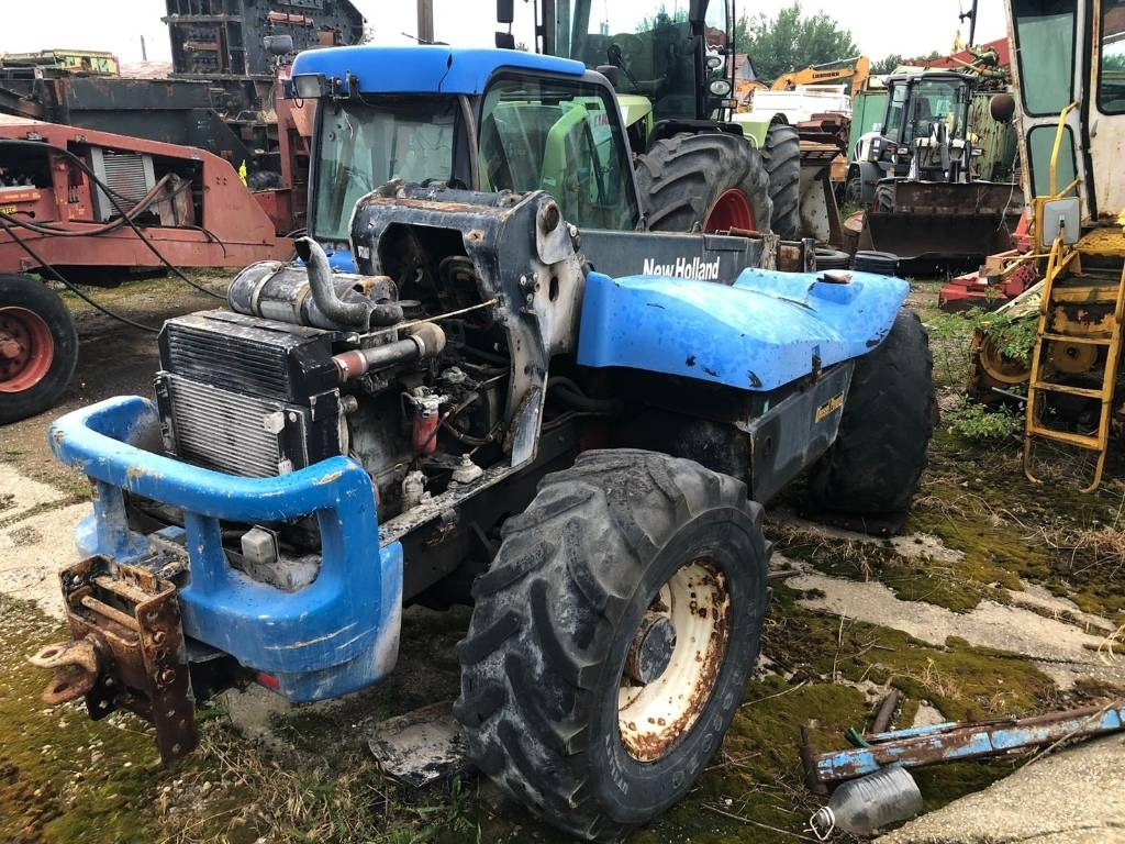 New Holland LM 435-410 FOR PARTS - Τηλεσκοπικός φορτωτής: φωτογραφία 3 New Holland LM 435-410 FOR PARTS - Τηλεσκοπικός φορτωτής: φωτογραφία 3