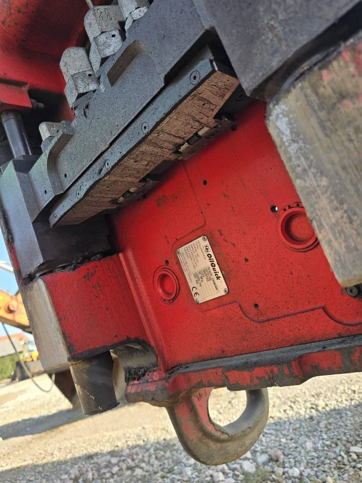 OilQuick OQ70-55 Quick Coupler - Ταχυσύνδεσμος: φωτογραφία 2 OilQuick OQ70-55 Quick Coupler - Ταχυσύνδεσμος: φωτογραφία 2