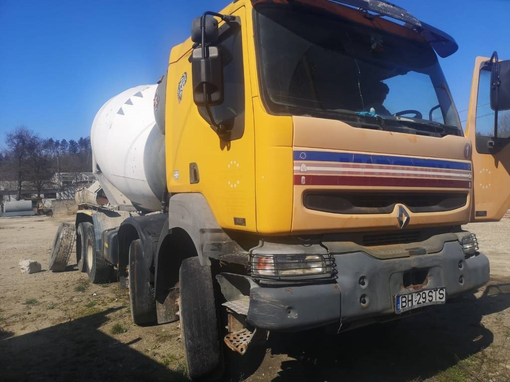 Renault Kerax 420 - Μπετονιέρα φορτηγό: φωτογραφία 2 Renault Kerax 420 - Μπετονιέρα φορτηγό: φωτογραφία 2