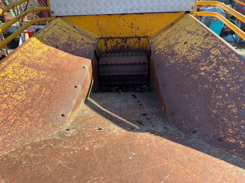 Saelen MV Cobra - Θρυμματιστής: φωτογραφία 4 Saelen MV Cobra - Θρυμματιστής: φωτογραφία 4