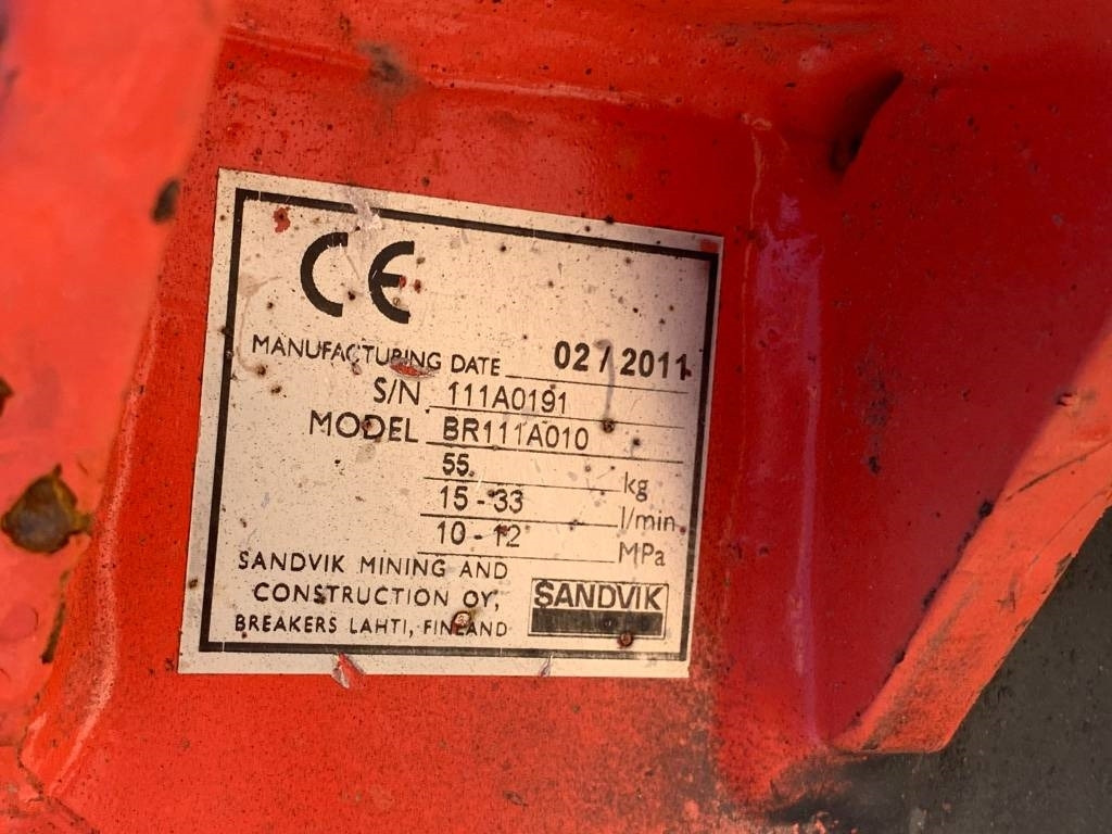 Sandvik BR111A010 - Υδραυλικό σφυρί για Κατασκευή μηχανήματα: φωτογραφία 4 Sandvik BR111A010 - Υδραυλικό σφυρί για Κατασκευή μηχανήματα: φωτογραφία 4