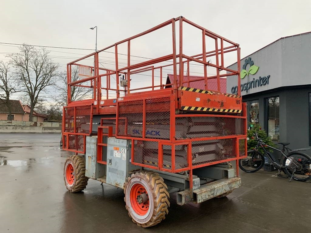 SkyJack SJ 8841 - Ψαλιδωτό ανυψωτικό: φωτογραφία 5 SkyJack SJ 8841 - Ψαλιδωτό ανυψωτικό: φωτογραφία 5