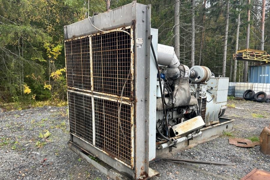 Stamford HC634J1 - Βιομηχανική γεννήτρια: φωτογραφία 2 Stamford HC634J1 - Βιομηχανική γεννήτρια: φωτογραφία 2