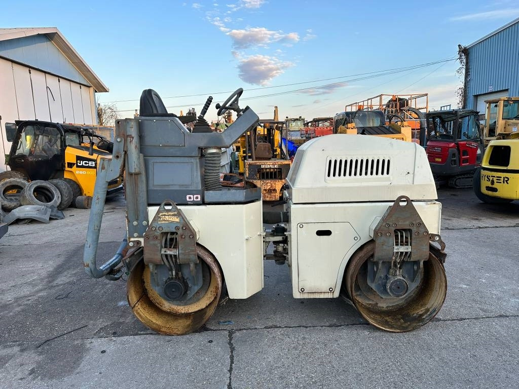 Terex TV1200 - Ασφαλτικός οδοστρωτήρας: φωτογραφία 3 Terex TV1200 - Ασφαλτικός οδοστρωτήρας: φωτογραφία 3