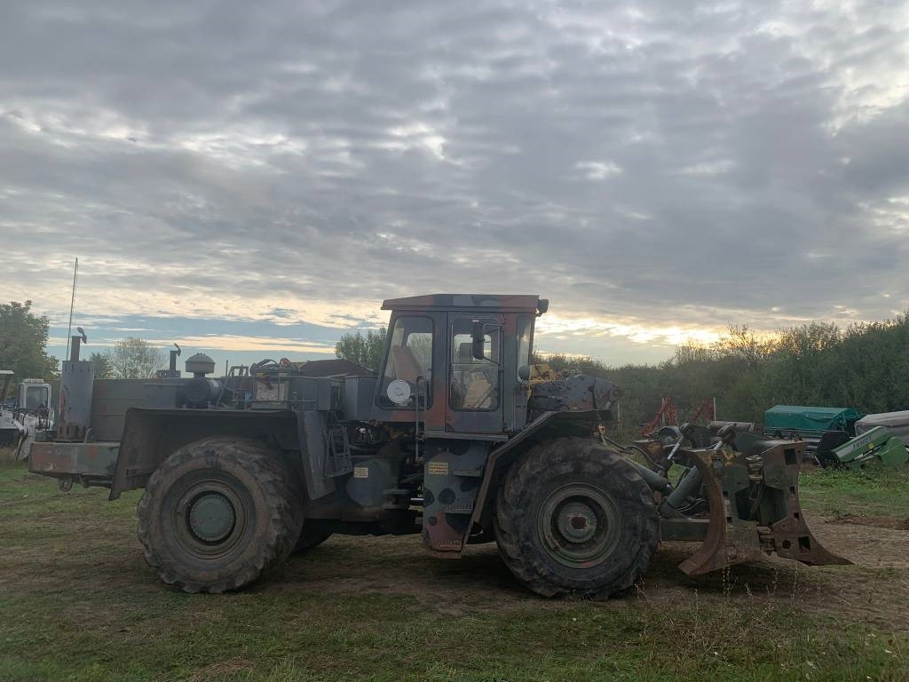 Zettelmeyer ZD3000 - Μπουλντόζα: φωτογραφία 5 Zettelmeyer ZD3000 - Μπουλντόζα: φωτογραφία 5