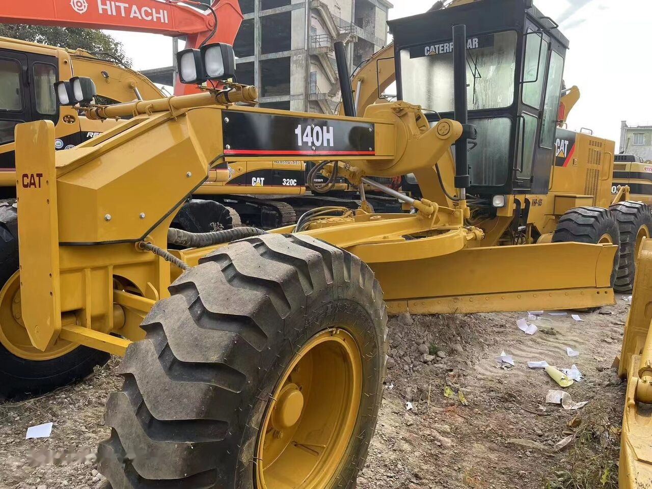 Caterpillar 140H - Γκρέιντερ: φωτογραφία 5 Caterpillar 140H - Γκρέιντερ: φωτογραφία 5