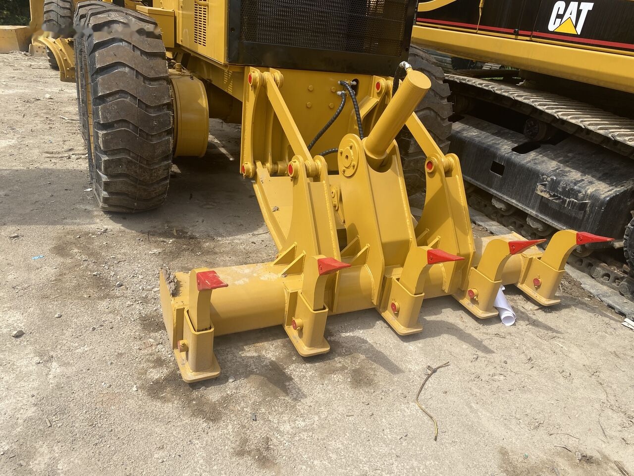 Caterpillar 14H - Γκρέιντερ: φωτογραφία 5 Caterpillar 14H - Γκρέιντερ: φωτογραφία 5