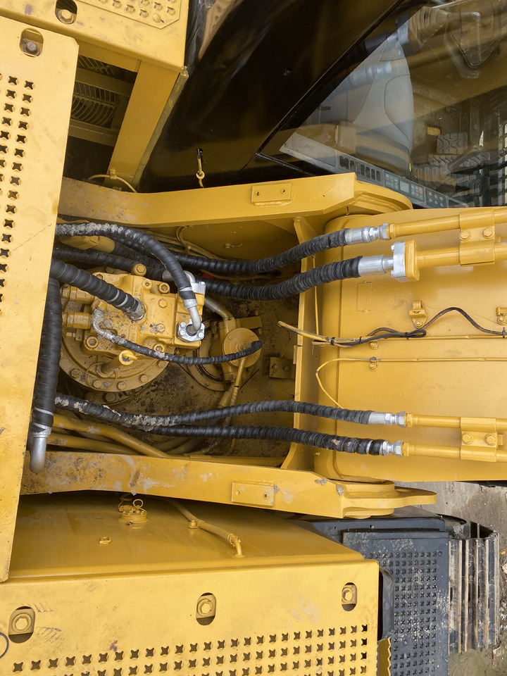 Caterpillar 330D - Ερπυστριοφόρος εκσκαφέας: φωτογραφία 5 Caterpillar 330D - Ερπυστριοφόρος εκσκαφέας: φωτογραφία 5