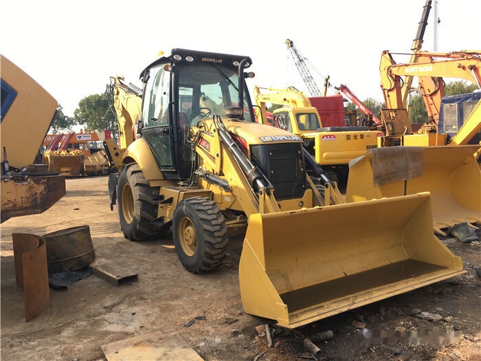 Caterpillar 420F - Φορτωτής εκσκαφέας: φωτογραφία 4 Caterpillar 420F - Φορτωτής εκσκαφέας: φωτογραφία 4