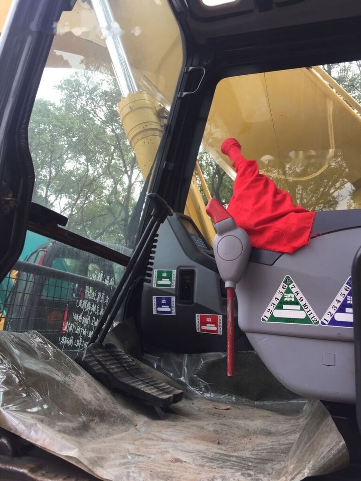 Komatsu PC300-7 - Ερπυστριοφόρος εκσκαφέας: φωτογραφία 1 Komatsu PC300-7 - Ερπυστριοφόρος εκσκαφέας: φωτογραφία 1