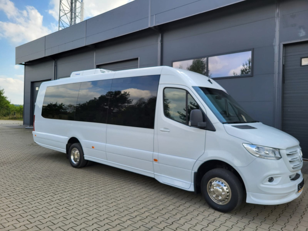 Mercedes-Benz Sprinter 517 CDI LONG 24 places + 4 standing - Προαστιακό λεωφορείο: φωτογραφία 1 Mercedes-Benz Sprinter 517 CDI LONG 24 places + 4 standing - Προαστιακό λεωφορείο: φωτογραφία 1