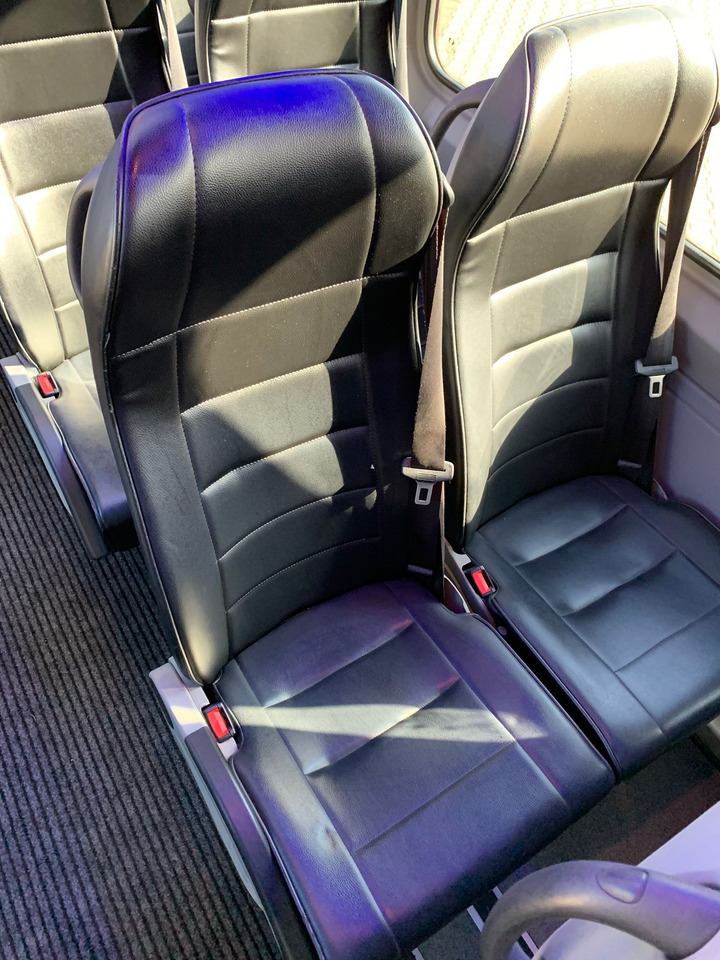 Προαστιακό λεωφορείο Mercedes Benz Sprinter 519 CDI- 24 Miejsca: φωτογραφία 9