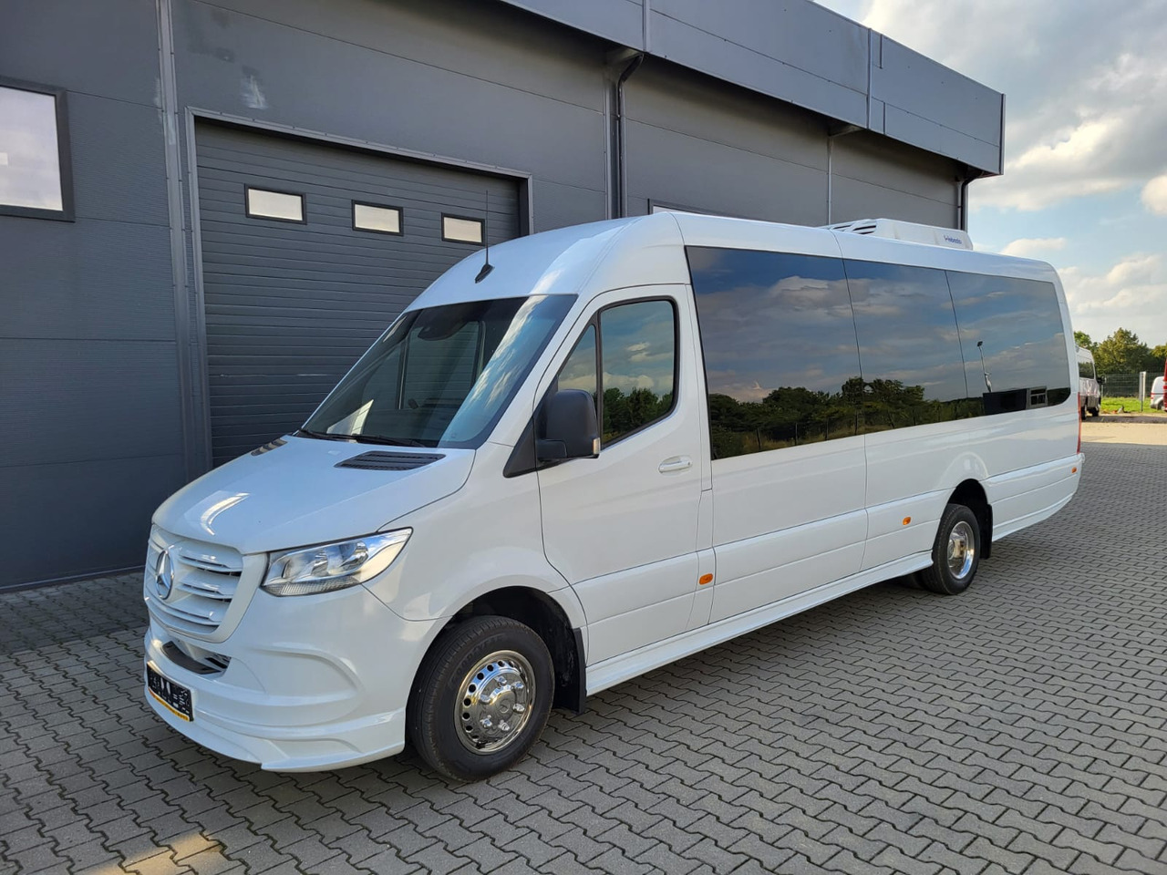 Mercedes-Benz Sprinter 519 CDI 24 places + 4 standing NEW - Πούλμαν: φωτογραφία 2 Mercedes-Benz Sprinter 519 CDI 24 places + 4 standing NEW - Πούλμαν: φωτογραφία 2