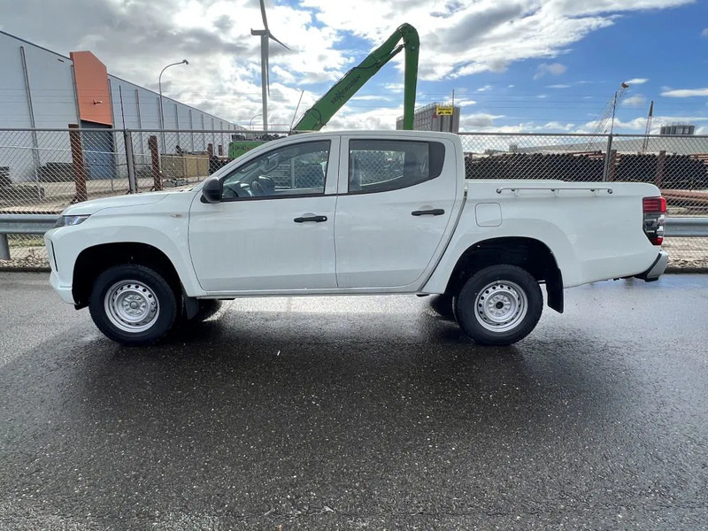 Mitsubishi L200 4x4 - 8 UNITS in WHITE 2.5 D GL Double Cab - EURO 2 - NEW!! Ready for work!!!** - Ημιφορτηγό, Διπλοκάμπινο ελαφρύ επαγγελματικό: φωτογραφία 1 Mitsubishi L200 4x4 - 8 UNITS in WHITE 2.5 D GL Double Cab - EURO 2 - NEW!! Ready for work!!!** - Ημιφορτηγό, Διπλοκάμπινο ελαφρύ επαγγελματικό: φωτογραφία 1