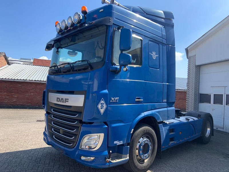 DAF XF 106.440PS SC SZM Top zustand 1-Hand - Τράκτορας: φωτογραφία 1 DAF XF 106.440PS SC SZM Top zustand 1-Hand - Τράκτορας: φωτογραφία 1