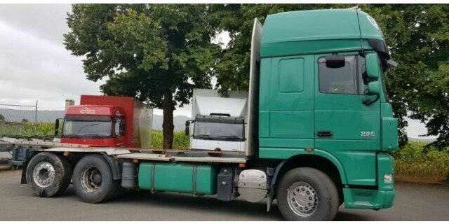DAF XF105-460Super Spacs Cap G.Haus/Hoch Retarder - Φορτηγό ξυλείας: φωτογραφία 3 DAF XF105-460Super Spacs Cap G.Haus/Hoch Retarder - Φορτηγό ξυλείας: φωτογραφία 3