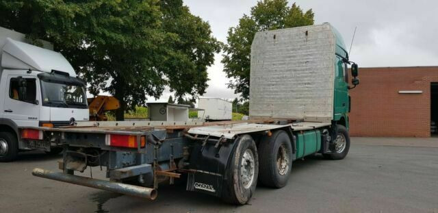 DAF XF105-460Super Spacs Cap G.Haus/Hoch Retarder - Φορτηγό σασί: φωτογραφία 4 DAF XF105-460Super Spacs Cap G.Haus/Hoch Retarder - Φορτηγό σασί: φωτογραφία 4