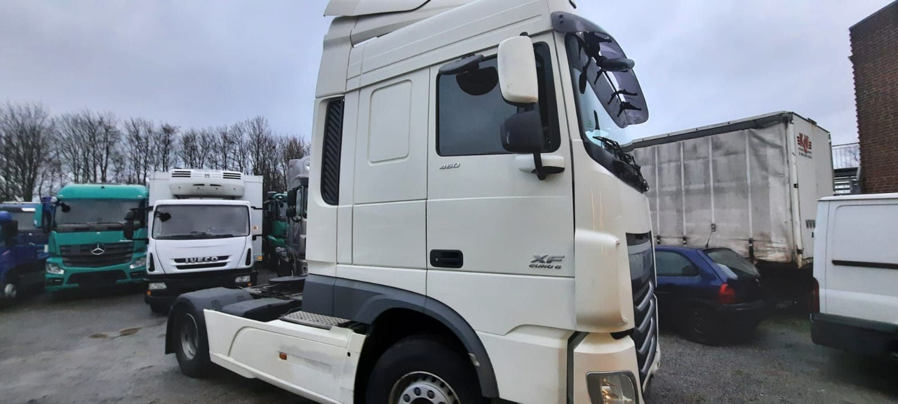 DAF XF106- 460 Space Cap Vollaustt.Top Top Zus - Τράκτορας: φωτογραφία 3 DAF XF106- 460 Space Cap Vollaustt.Top Top Zus - Τράκτορας: φωτογραφία 3