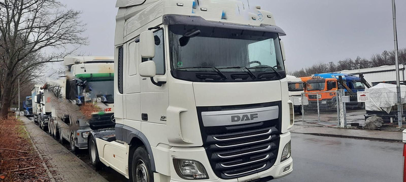 DAF XF106-460FT SZM Spoiler - Τράκτορας: φωτογραφία 1 DAF XF106-460FT SZM Spoiler - Τράκτορας: φωτογραφία 1