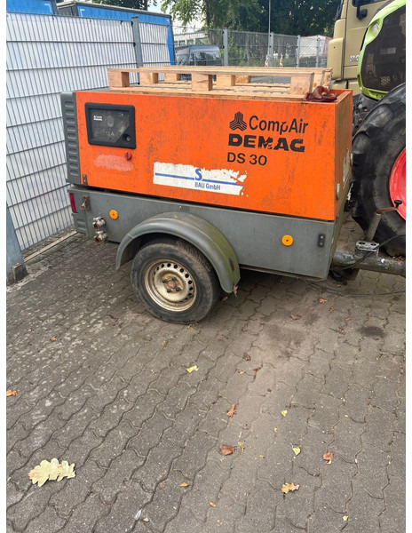 Demag DS 30 - Αεροσυμπιεστής: φωτογραφία 1 Demag DS 30 - Αεροσυμπιεστής: φωτογραφία 1