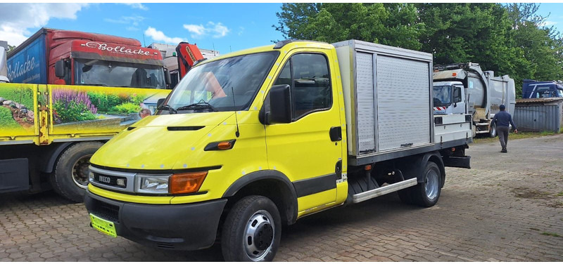 Iveco Daily Koffer - Επαγγελματικό αυτοκίνητο κόφα: φωτογραφία 1 Iveco Daily Koffer - Επαγγελματικό αυτοκίνητο κόφα: φωτογραφία 1