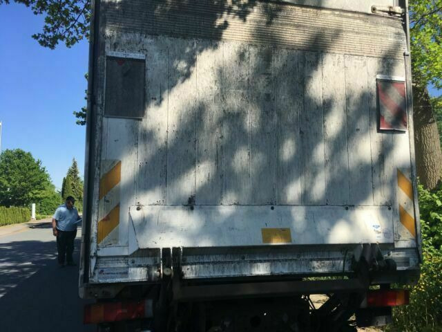 Iveco ML120 E22 Kühlkoffer LBW Deutsche Maschine - Φορτηγό ψυγείο: φωτογραφία 4 Iveco ML120 E22 Kühlkoffer LBW Deutsche Maschine - Φορτηγό ψυγείο: φωτογραφία 4