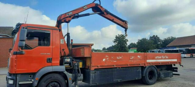 MAN TG-M18.280PS Hiab 111B-2 mit Funk - Φορτηγό με ανοιχτή καρότσα, Φορτηγό με γερανό: φωτογραφία 1 MAN TG-M18.280PS Hiab 111B-2 mit Funk - Φορτηγό με ανοιχτή καρότσα, Φορτηγό με γερανό: φωτογραφία 1