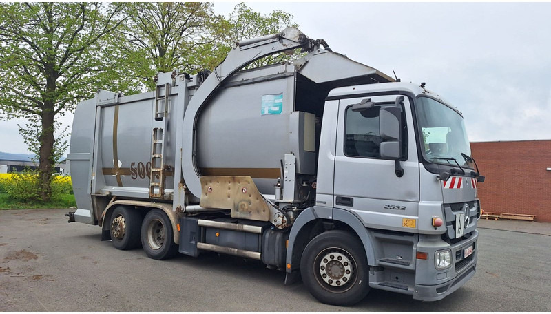 Mercedes-Benz 2532 Actros Überkopflader - Απορριμματοφόρο: φωτογραφία 3 Mercedes-Benz 2532 Actros Überkopflader - Απορριμματοφόρο: φωτογραφία 3