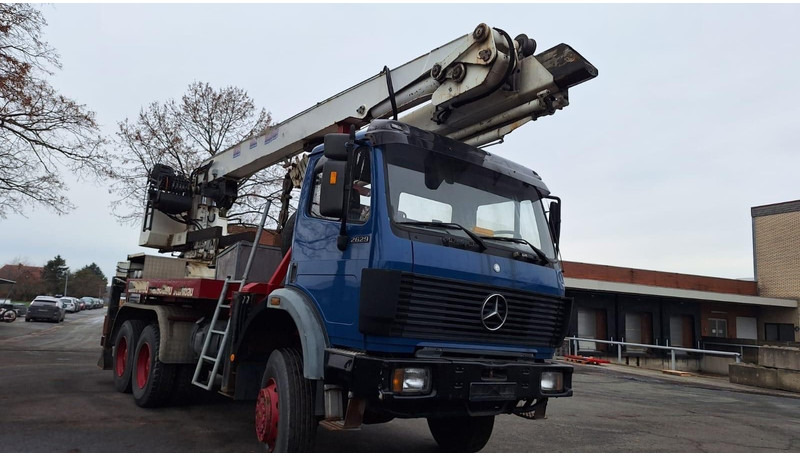 Mercedes-Benz 2629 AK Motorwagen mit Kran Dachdeckerkran6x6 - Φορτηγό με ανοιχτή καρότσα, Φορτηγό με γερανό: φωτογραφία 3 Mercedes-Benz 2629 AK Motorwagen mit Kran Dachdeckerkran6x6 - Φορτηγό με ανοιχτή καρότσα, Φορτηγό με γερανό: φωτογραφία 3