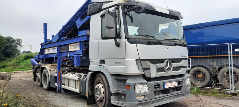 Mercedes-Benz 2641K 6x2 Abroller Klima - Φορτηγό φόρτωσης γάντζου: φωτογραφία 2 Mercedes-Benz 2641K 6x2 Abroller Klima - Φορτηγό φόρτωσης γάντζου: φωτογραφία 2