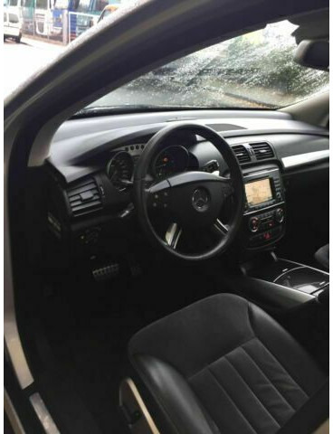 Mercedes-Benz R-Klasse 320 CDI L 4Matic 7G-TRONIC DPF AMG-Paket - Αυτοκίνητο: φωτογραφία 3 Mercedes-Benz R-Klasse 320 CDI L 4Matic 7G-TRONIC DPF AMG-Paket - Αυτοκίνητο: φωτογραφία 3