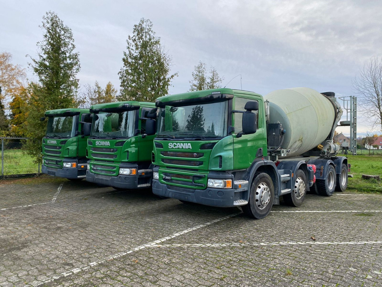 Scania 2x P360 Betonmischer 8x4 Blatt/Blatt E6 2 stück - Μπετονιέρα φορτηγό: φωτογραφία 1 Scania 2x P360 Betonmischer 8x4 Blatt/Blatt E6 2 stück - Μπετονιέρα φορτηγό: φωτογραφία 1