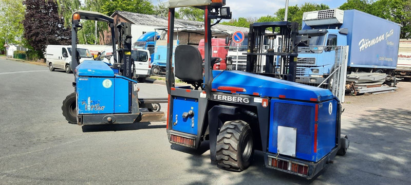 Terberg TKL M1-3 Mitnahmestapler - Πλευρικοί φορτωτές: φωτογραφία 3 Terberg TKL M1-3 Mitnahmestapler - Πλευρικοί φορτωτές: φωτογραφία 3