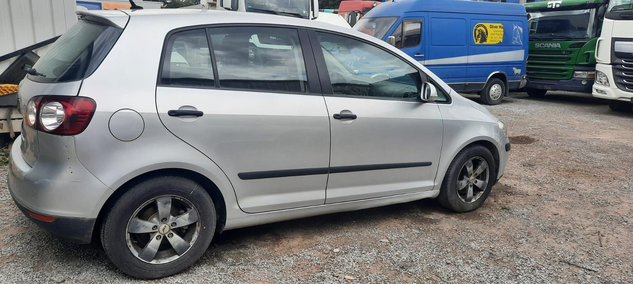 Volkswagen Golf Plus 1.9 TDI DSG DPF Comfortline - Λιμουζίνα/ Sedan: φωτογραφία 2 Volkswagen Golf Plus 1.9 TDI DSG DPF Comfortline - Λιμουζίνα/ Sedan: φωτογραφία 2