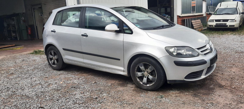 Volkswagen Golf Plus 1.9 TDI DSG DPF Comfortline - Hatchback: φωτογραφία 1 Volkswagen Golf Plus 1.9 TDI DSG DPF Comfortline - Hatchback: φωτογραφία 1