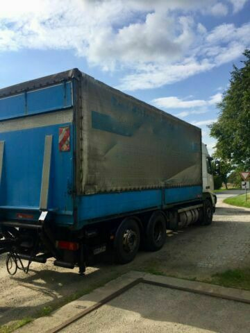 Volvo FH12-420 Euro:4Plane Spriegel mit LBW 3000kg - Φορτηγό μουσαμάς: φωτογραφία 3 Volvo FH12-420 Euro:4Plane Spriegel mit LBW 3000kg - Φορτηγό μουσαμάς: φωτογραφία 3