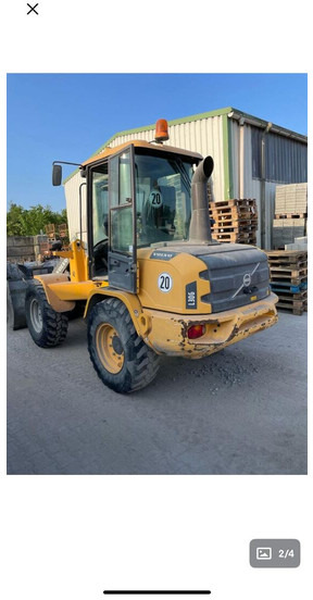 Volvo L30G - Ελαστιχοφόρος φορτωτής: φωτογραφία 4 Volvo L30G - Ελαστιχοφόρος φορτωτής: φωτογραφία 4