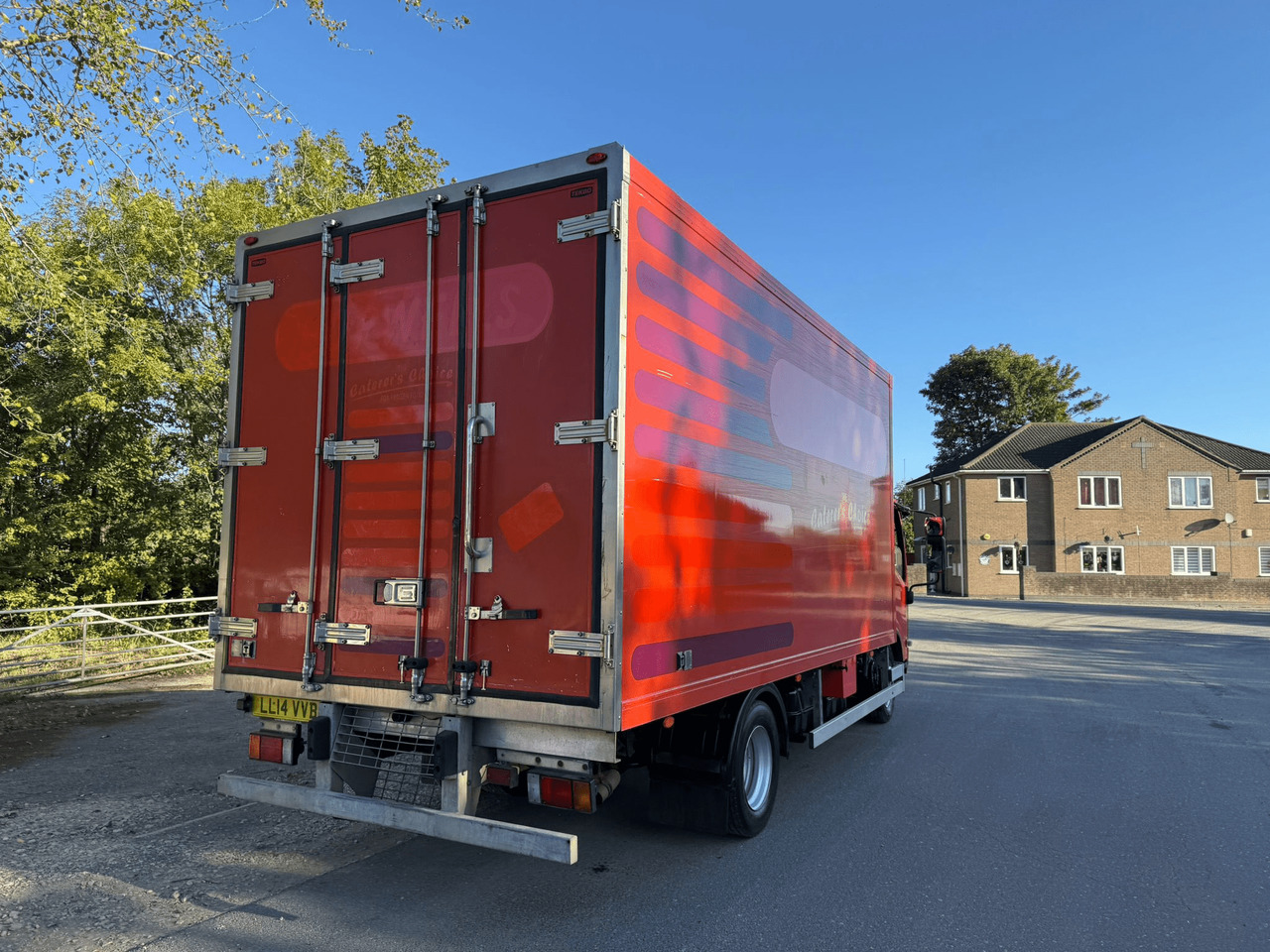 Φορτηγό ψυγείο 2014 Izuzu Refrigerated Truck: φωτογραφία 11