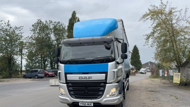 2015 DAF CF 330 Curtainside Truck - Φορτηγό μουσαμάς: φωτογραφία 5 2015 DAF CF 330 Curtainside Truck - Φορτηγό μουσαμάς: φωτογραφία 5