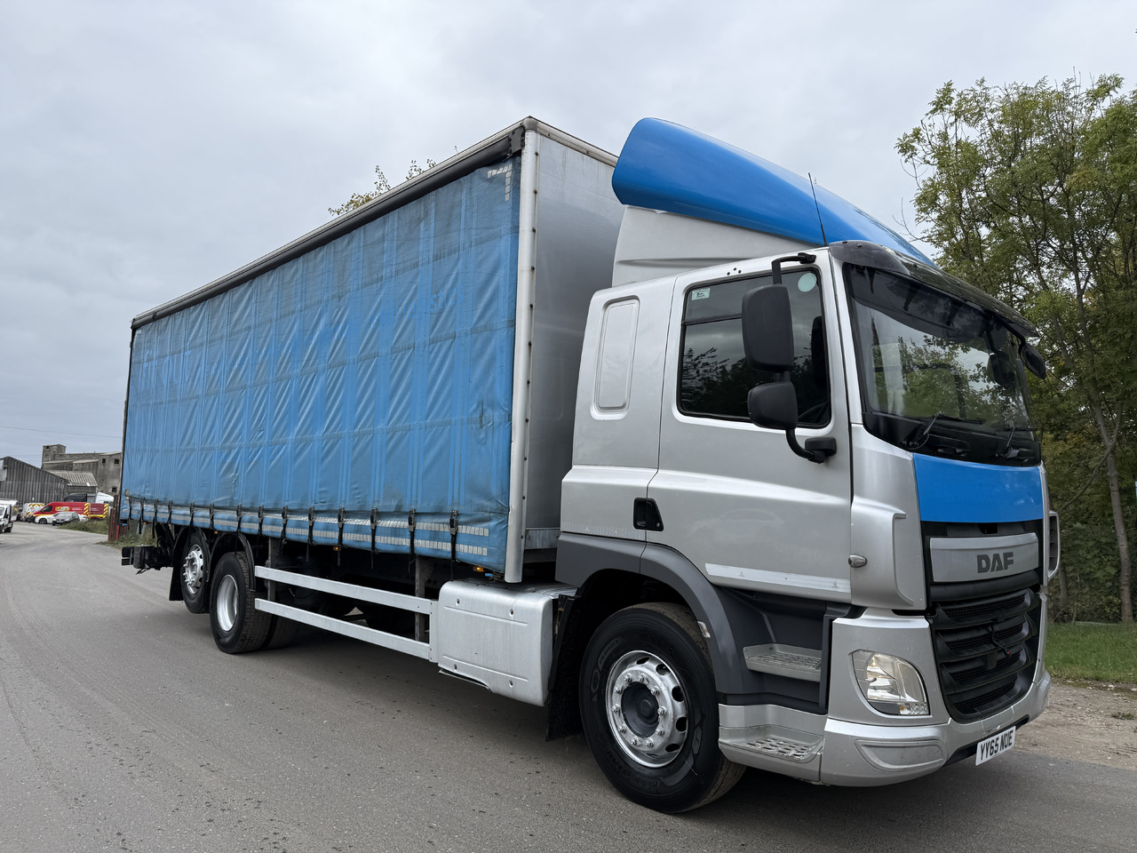 2015 DAF CF 330 Curtainside Truck - Φορτηγό μουσαμάς: φωτογραφία 4 2015 DAF CF 330 Curtainside Truck - Φορτηγό μουσαμάς: φωτογραφία 4