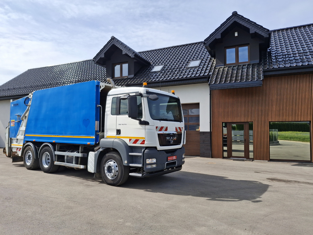 MAN MAN TGS 28.360 Śmieciarka Müllwagen Garbage Truck FAUN 3 Osie - Απορριμματοφόρο: φωτογραφία 1 MAN MAN TGS 28.360 Śmieciarka Müllwagen Garbage Truck FAUN 3 Osie - Απορριμματοφόρο: φωτογραφία 1