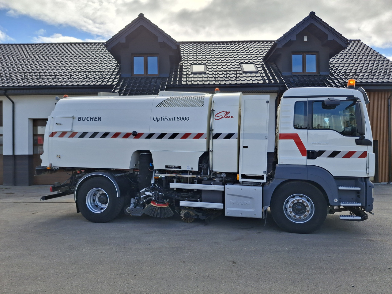 MAN TGS 18.320 Zamiatarka Kehrmaschine BUCHER OptiFant 8000 Karcher Euro 6 PM10 L/R Hochdruckreinigung - Σάρωθρο δρόμων: φωτογραφία 5 MAN TGS 18.320 Zamiatarka Kehrmaschine BUCHER OptiFant 8000 Karcher Euro 6 PM10 L/R Hochdruckreinigung - Σάρωθρο δρόμων: φωτογραφία 5