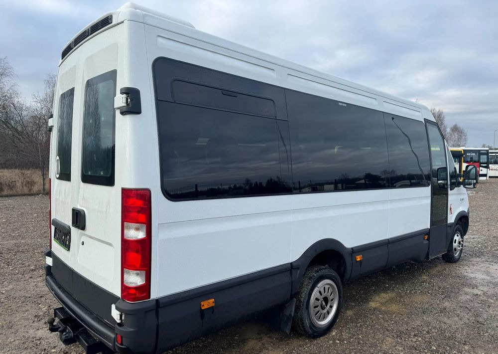 Iveco Daily - Μικρό λεωφορείο, Επιβατικό βαν: φωτογραφία 4 Iveco Daily - Μικρό λεωφορείο, Επιβατικό βαν: φωτογραφία 4
