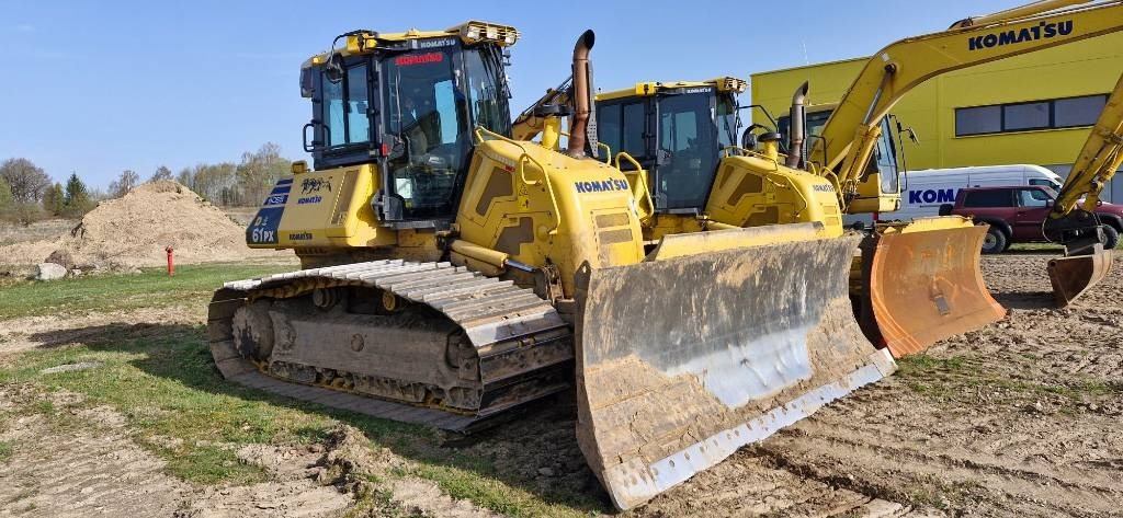 Komatsu D61PX - 24 - Μπουλντόζα: φωτογραφία 1 Komatsu D61PX - 24 - Μπουλντόζα: φωτογραφία 1