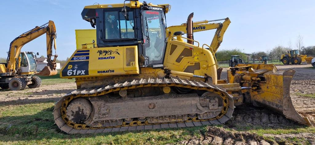 Komatsu D61PX - 24 - Μπουλντόζα: φωτογραφία 2 Komatsu D61PX - 24 - Μπουλντόζα: φωτογραφία 2