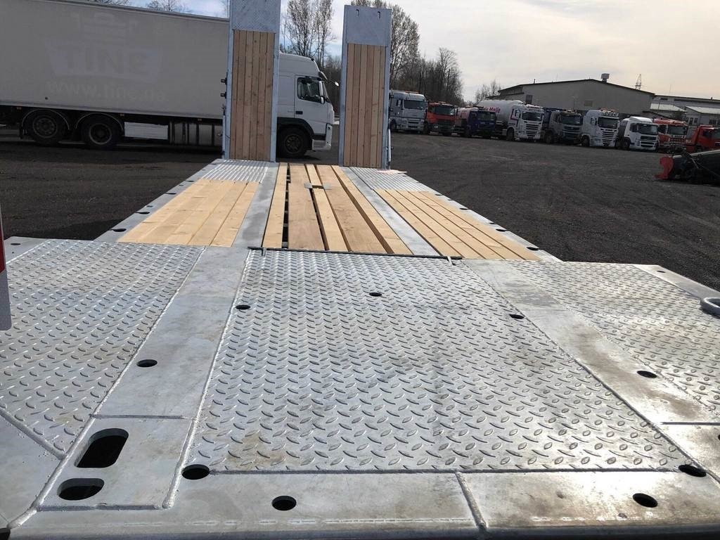 Fliegl DTS-S 300 - Ρυμούλκα με χαμηλό δάπεδο: φωτογραφία 5 Fliegl DTS-S 300 - Ρυμούλκα με χαμηλό δάπεδο: φωτογραφία 5