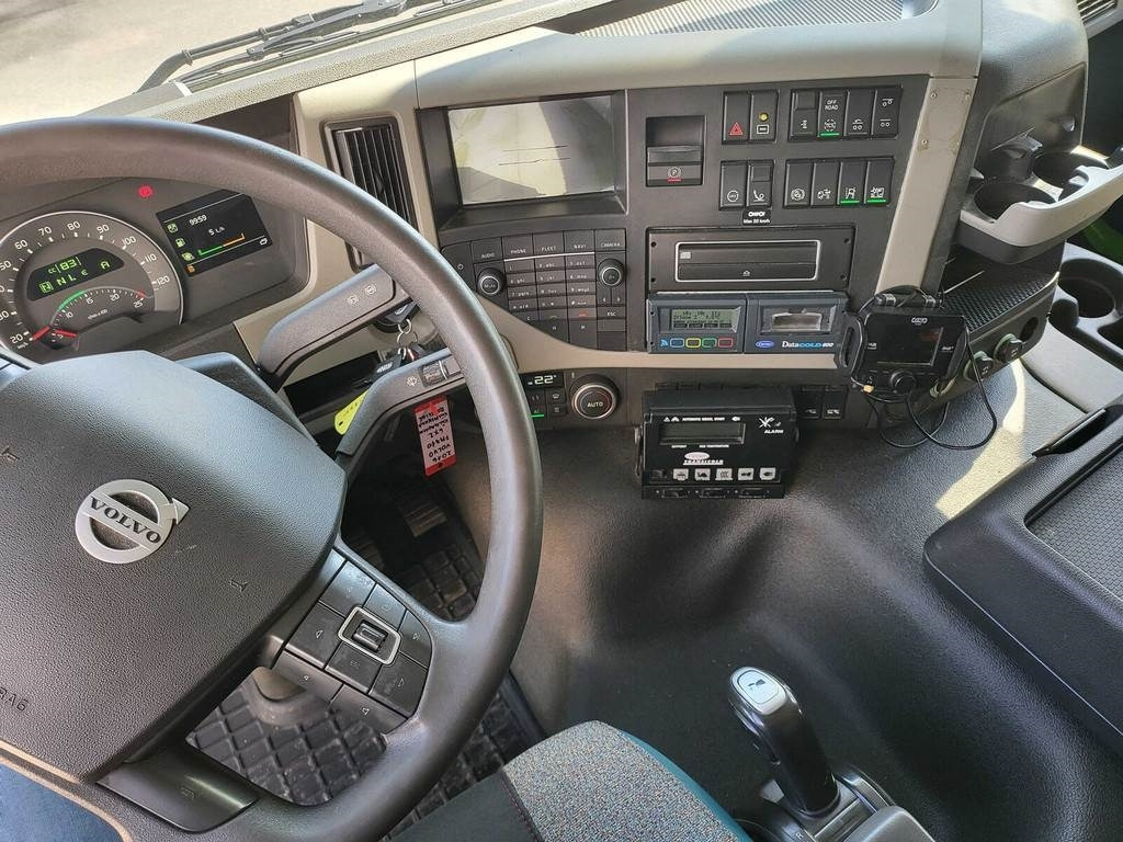 Leasing Volvo FM410 6X2 CARRIER SIDEOPENING  Volvo FM410 6X2 CARRIER SIDEOPENING: φωτογραφία 13