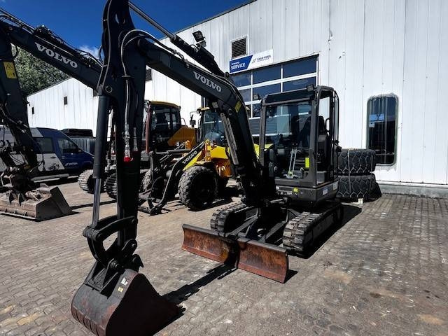 Volvo EC 35 D - Μίνι εκσκαφέας: φωτογραφία 1 Volvo EC 35 D - Μίνι εκσκαφέας: φωτογραφία 1